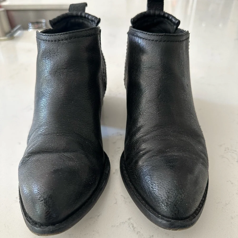 Alexander Wang kori ankle cutout leather boots 35.5
